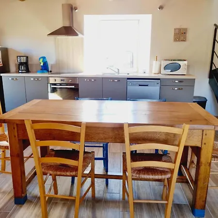 Le Buron De Champanouse 4/6 Personnes La Panouse (Lozere)